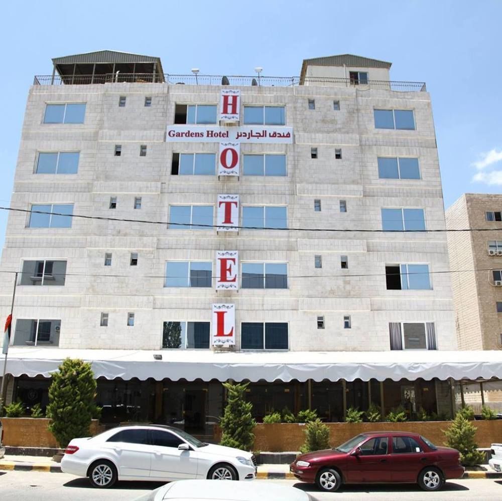 Gardens Hotel Amman Bagian luar foto